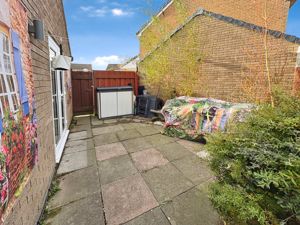 Photo 7- click for photo gallery